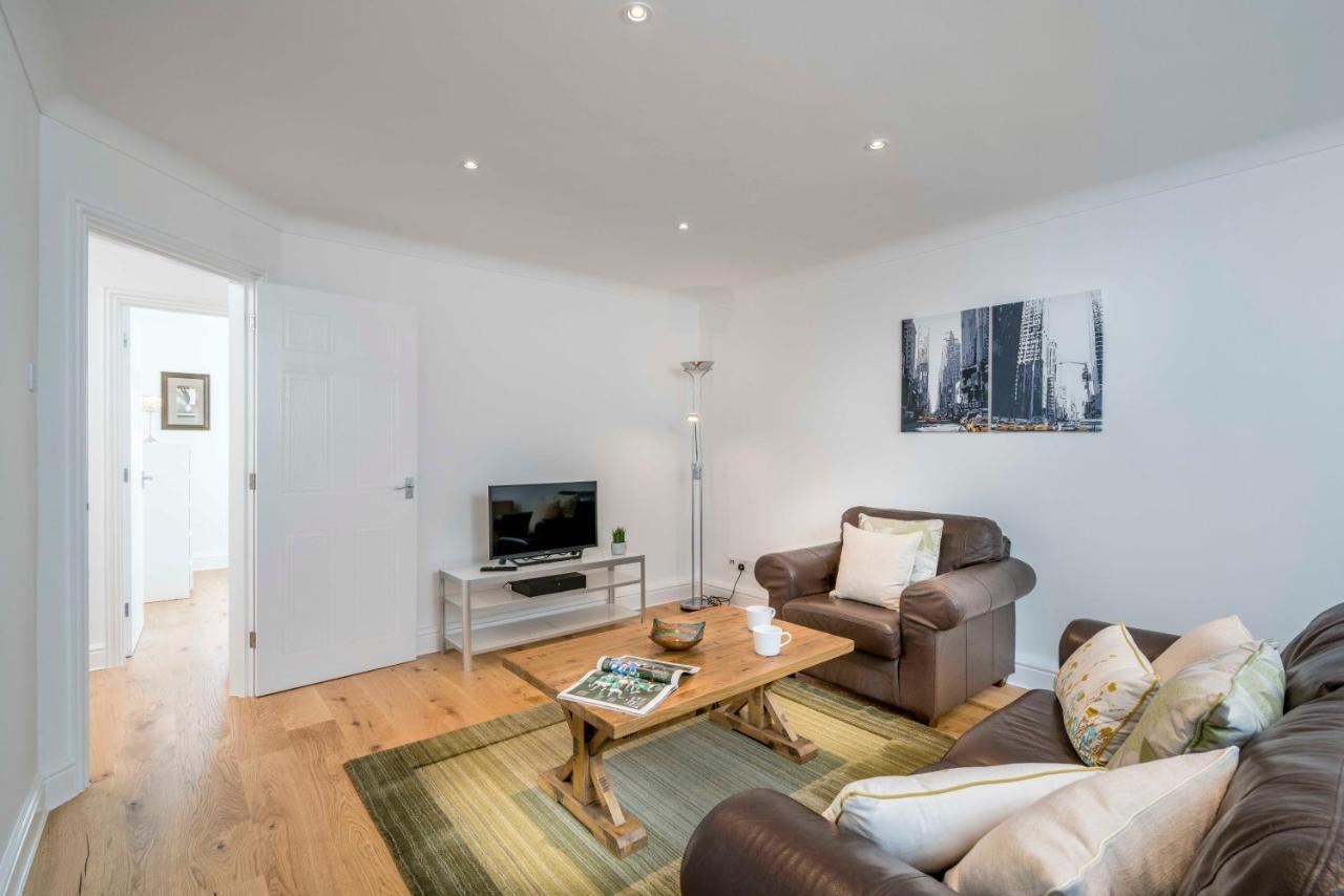Splendid Apartment Near Vauxhall Tube 伦敦 外观 照片
